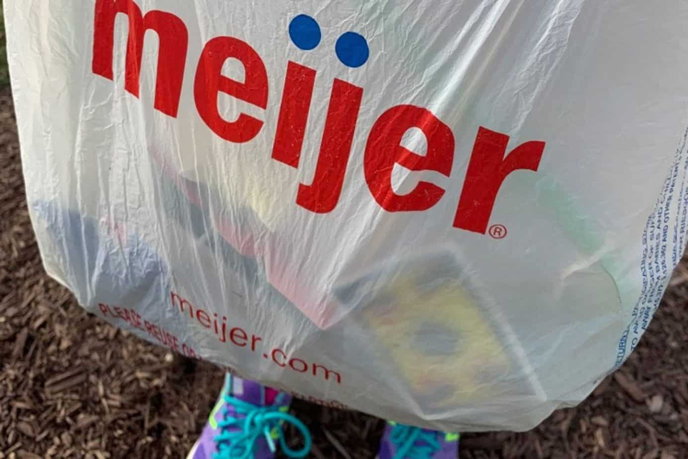 garbage bag for trash pickup