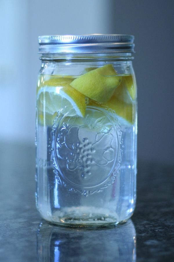 DIY Lemon Vinegar Cleaner